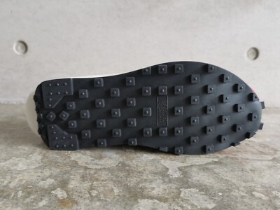 nike sacai sole