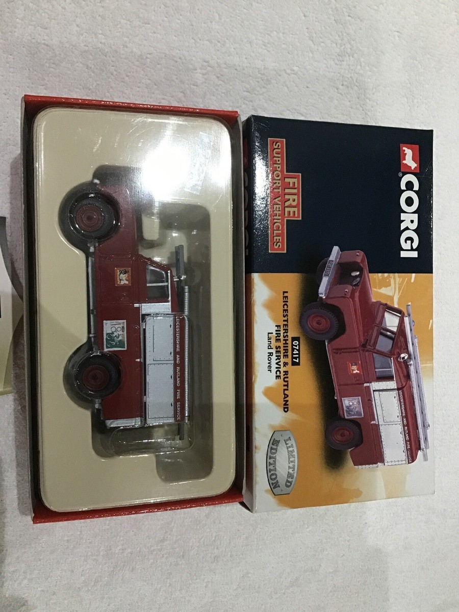 Miniature Land Rover Pompiers Leicester & Rutland - Corgi 1:43 - Réf. 07417 - NEUVE