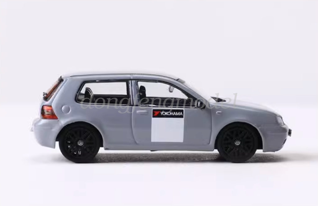 GCD 1:64 Grey For Golf MK4 2 Doors Sports Model Diecast Metal Car