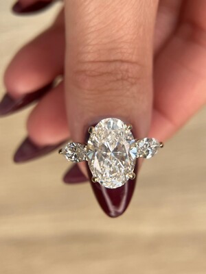 Carat Oval Cut E/VVS2 Lab Grown Diamond Engagement Ring 14k Yellow Gold 