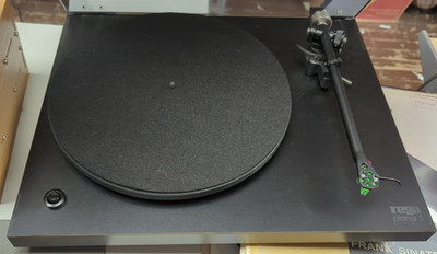 Rega Planar 3 Turntable [Tested, See Description]