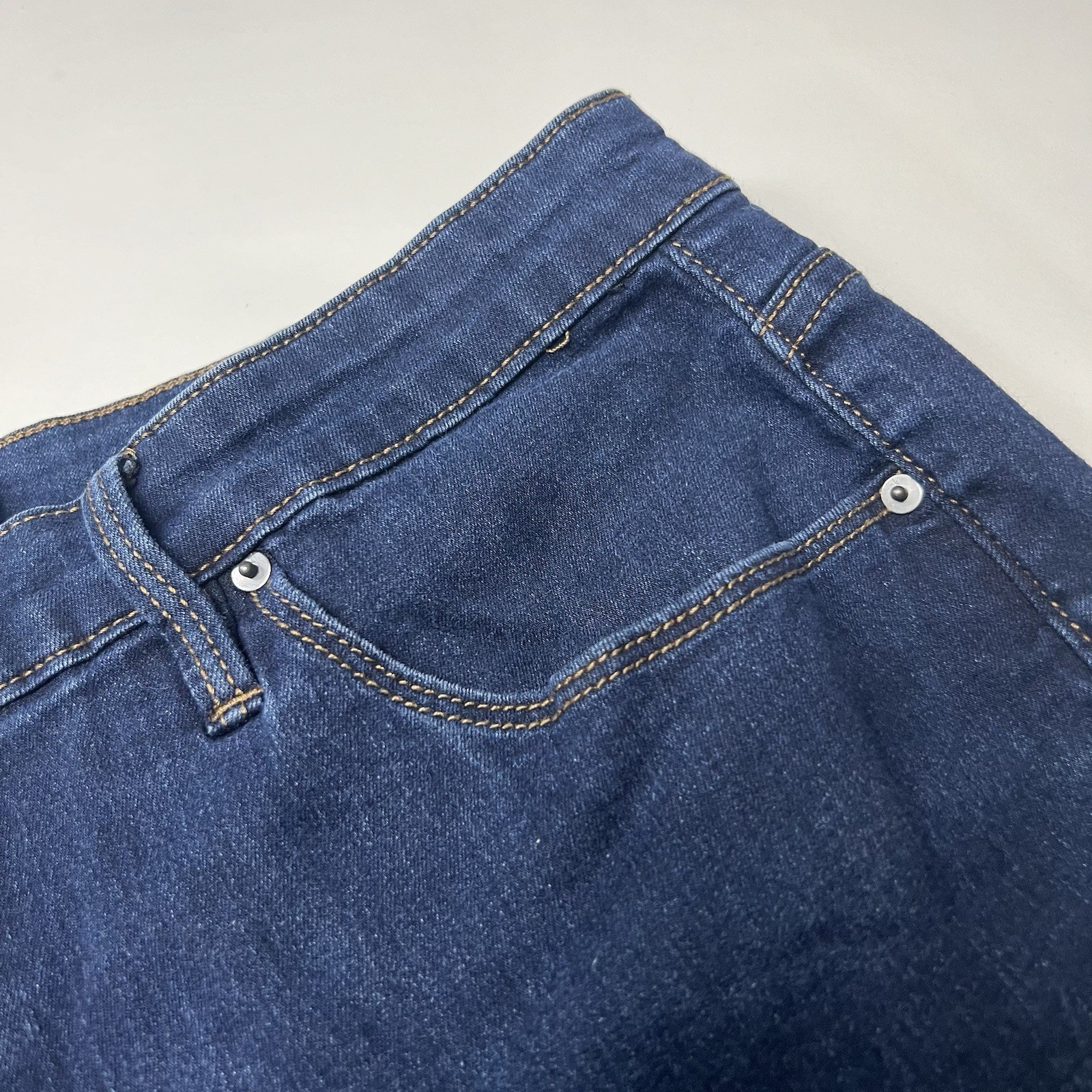 CALVIN KLEIN Jeans Women’s 14 Blue Denim Straight Leg Dark Wash Pants 14x32 thumbnail 4