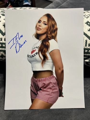 Isla Dawn Signed 8x10 Photo Autographed Signature Pro Wrestling NXT UK WWE