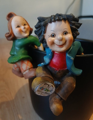 2'er Set MAX UND MORITZ Blumentopfhänger Wilhelm Busch Figuren 8-9 cm Deko NEU