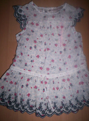 Allerliebstes ''Vertbaudet''-Kleid/Hängerchen, Stickereien, neu Gr.56
