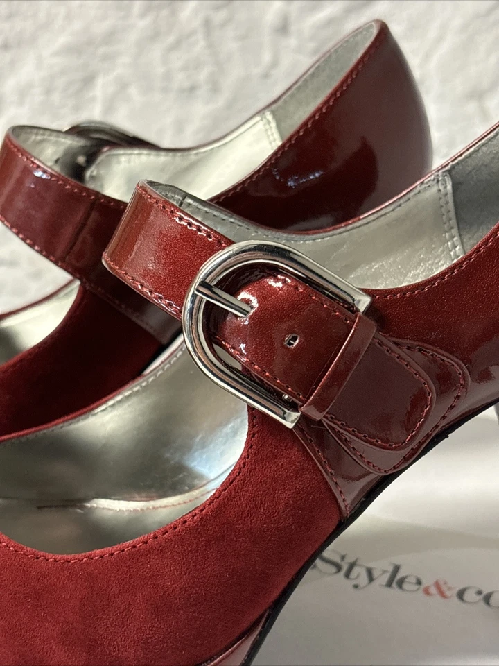 Zapatos de gamuza rojos Style&Co 3,75 pulgadas tacón alto Mary Janes correa con hebilla Tammy talla 8,5 M Foto 2 de 4