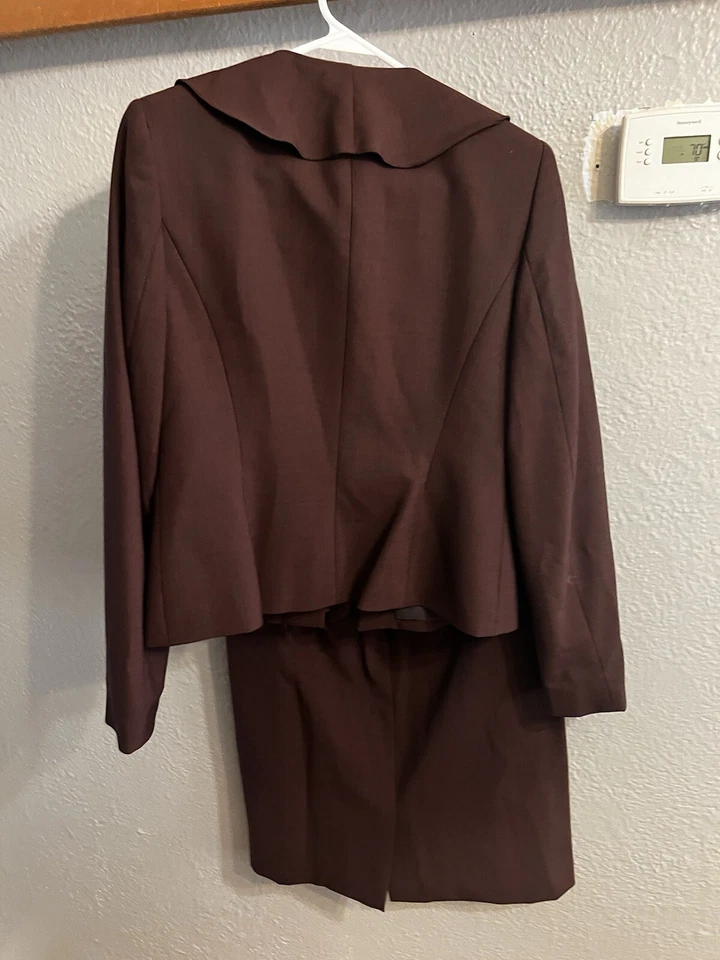 Женский блейзер Anne Klein размер 6 юбка шерстяная смесь костюм с подкладкой сливовый цвет - Изображение 4 из 4