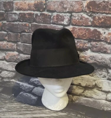 VINTAGE GOLDEN COACH BY DOBBS BLACK FEDORA HAT RED FEATHER GUILD EDGE FELT - Image 1 of 4