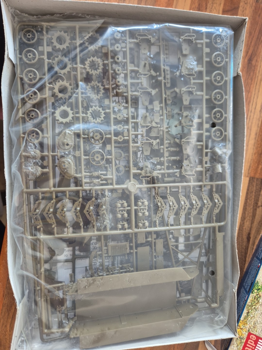 Picture 2 of 4