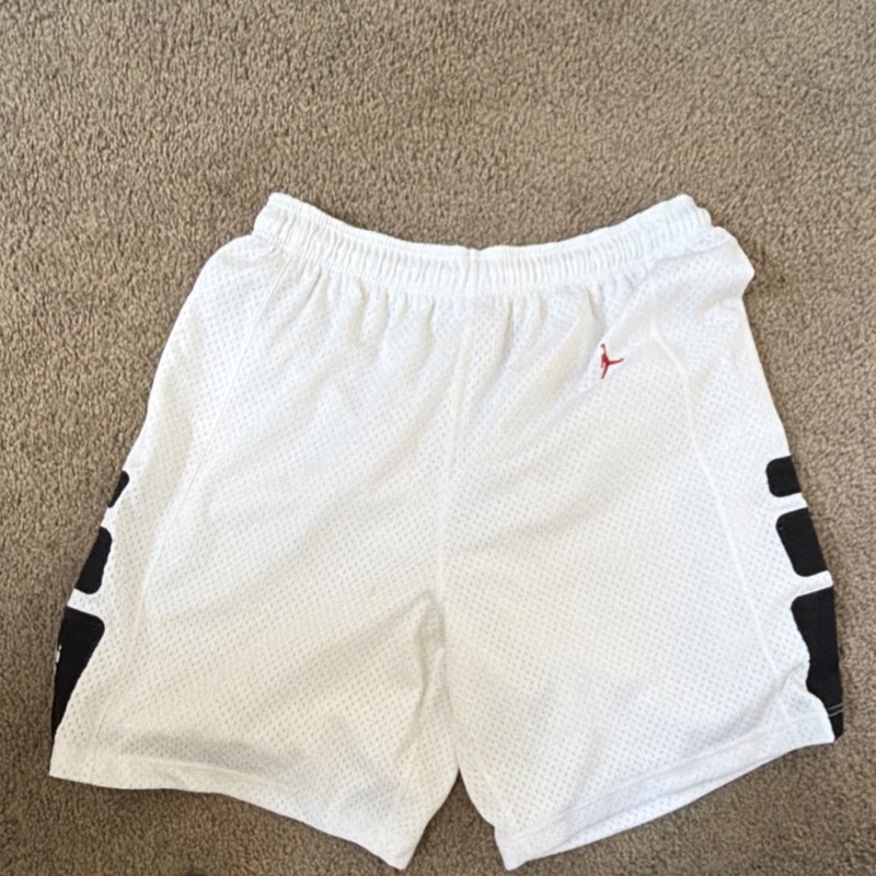 Jordan Men's Mesh Basketball Shorts Size L Cincinnati Bearcats White