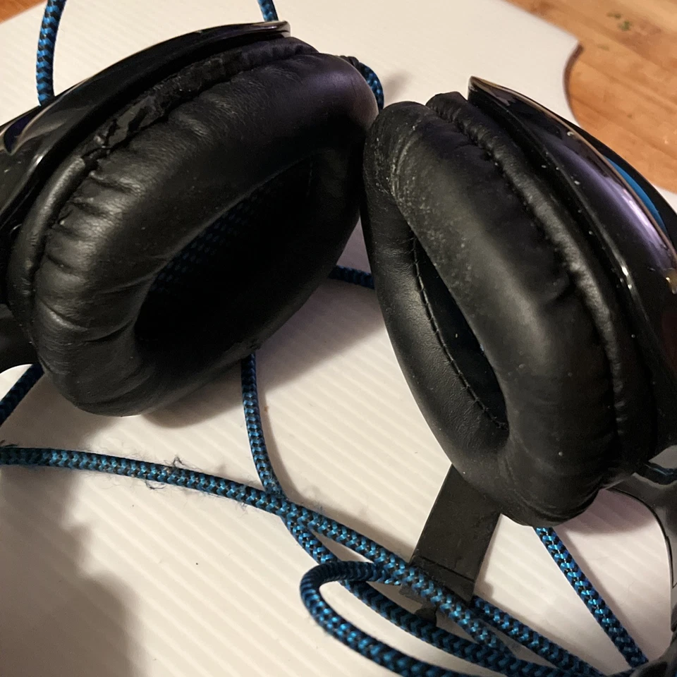 Saded Headset with Microphone Usb Wired Headset for PC Laptop model sa.902 - Image 4 of 4