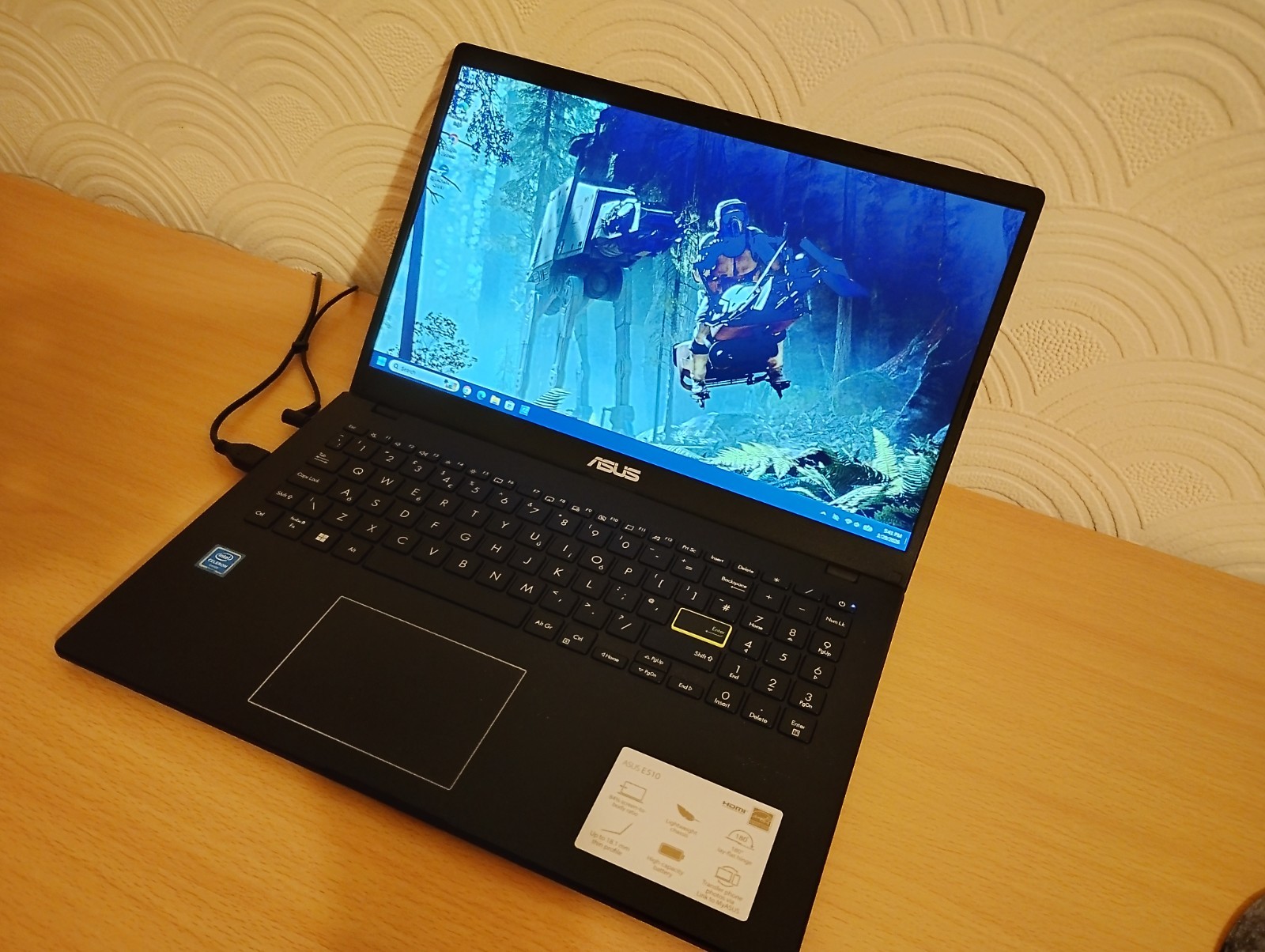 Asus 15.6 Inch Laptop - Windows 11 - 128Gb SSD - Perfect Condition - Boxed