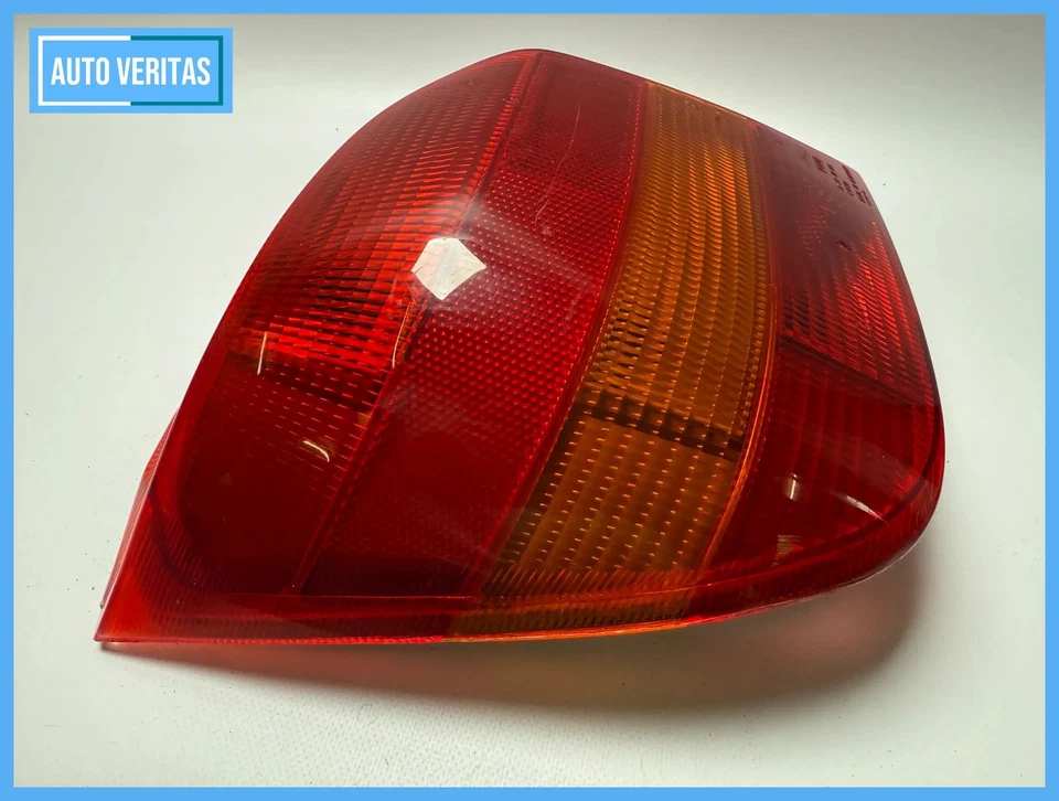 Original Ford Fiesta 3 Mk III GFJ Rear Light Rear Light Left A-28-10.881 - Image 2 of 4