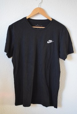 Nike Sportswear Essential Tee - Schwarz/Weiß - Herren Größe L - 100%