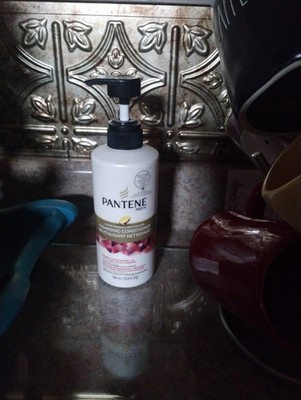 Pantene Pro-V Cleansing Conditioner