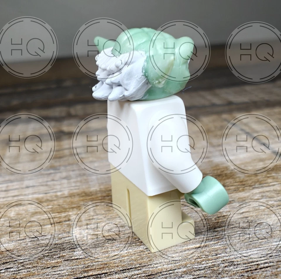 **NEW** 100% LEGO Yoda NY I Love w/ Gray Hair New York Custom Printed Minifigure - Image 4 of 4