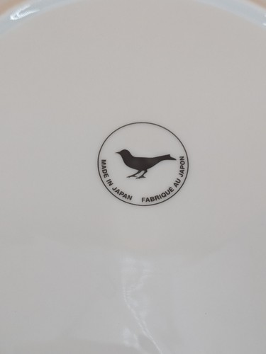 Anthropologie Peacock Dinner Plate Black White Gold Trim 10” Dish Japan New - Picture 6 of 8