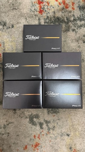 (60) FIVE DOZEN BRAND NEW IN BOX TITLEIST PRO V1 WHITE 2025