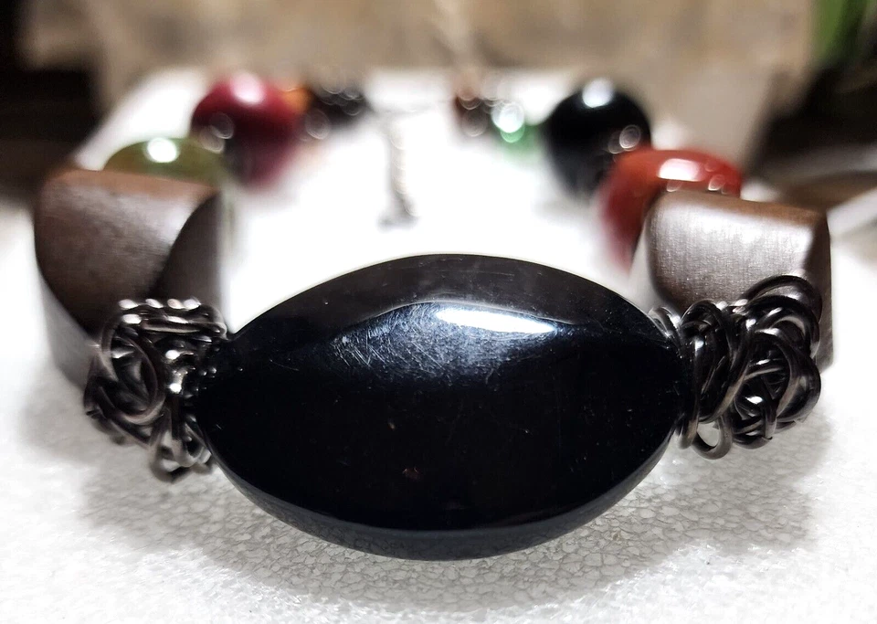 Collar Declaración Grueso Mezcla Negro Verde Cerámica Madera Plástico Foto 2 de 4