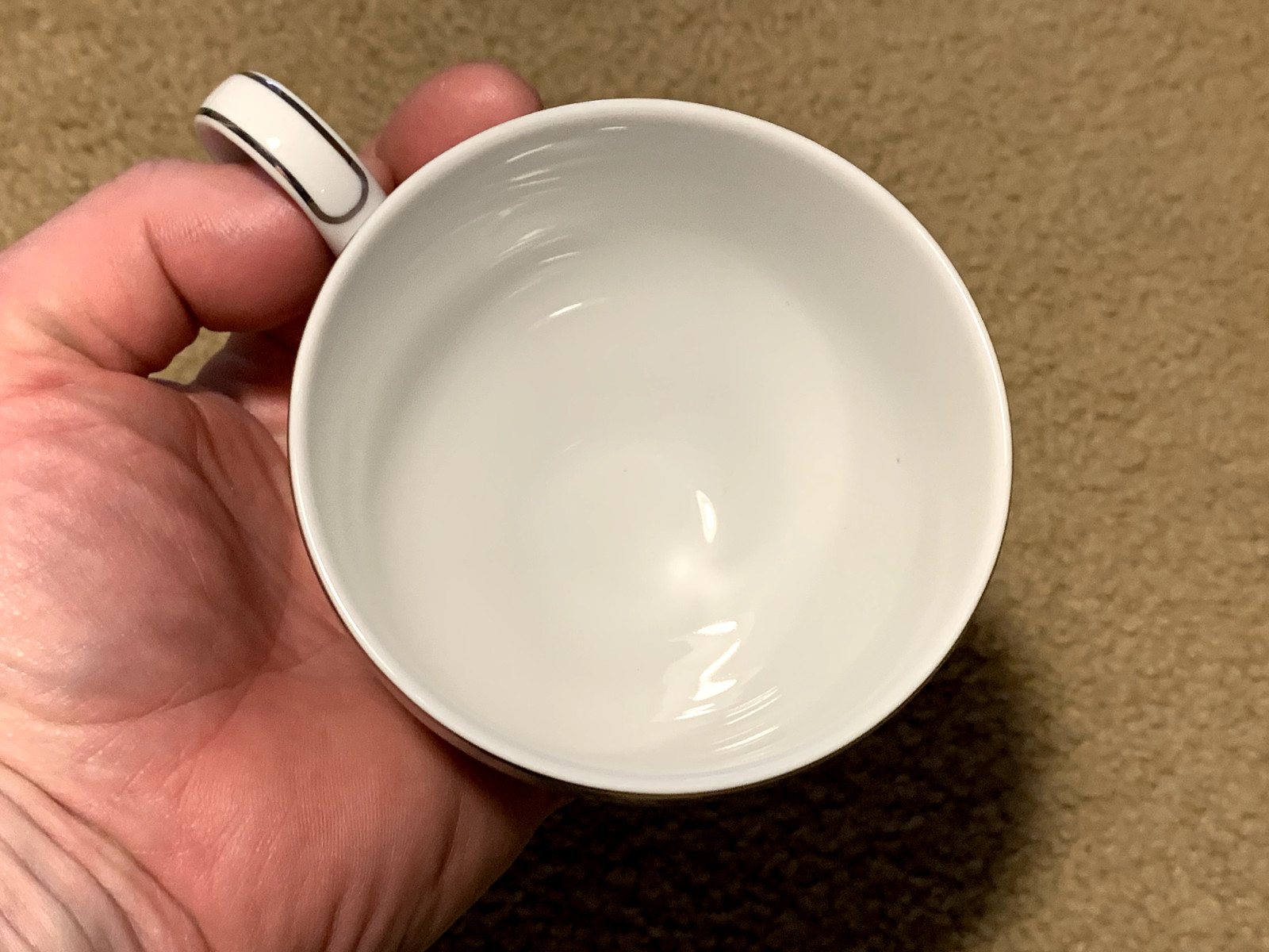 Coffee/ Tea Cups 9 oz Mikasa Parchment New L3438 Dishwasher Safe ( lot of 2 )