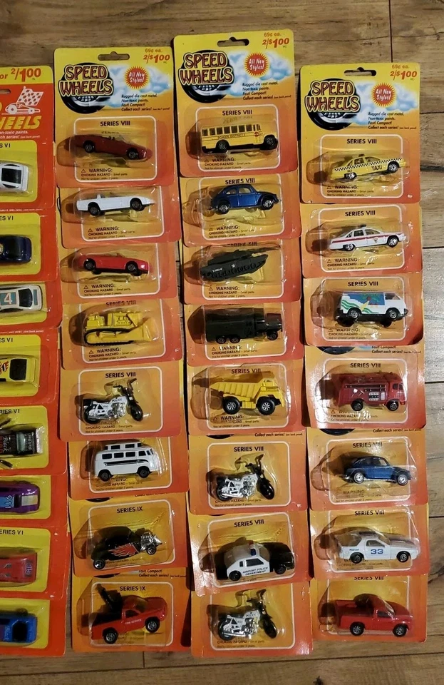 46) SPEED WHEELS Series VIII Semi Truck Kenworth 1/64 Porsche, Pickup Trucks - Image 2 of 4