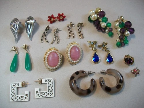 Lot of Vintage Colorful Earrings Costume Jewelry Avon Grapes Silver Tone Pink