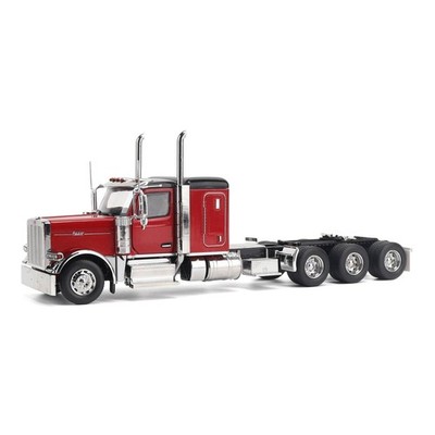 Diecast Masters 1/32 Peterbilt 589 Tridem Axle Truck 58'' Sleeper Red 71145