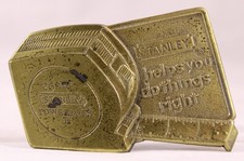 1980 STANLEY TOOLS Powerlock Tape Helps You do Things Right Belt Buckle
