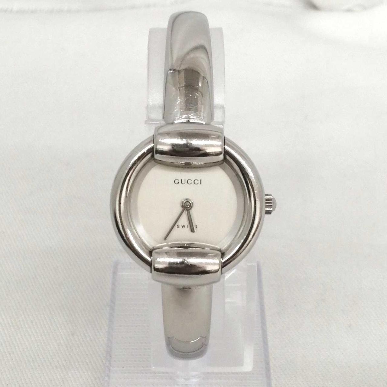 Gucci 1400L Quartz Analog Watch Pre-Owned With Box Minor Wear