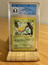 Weedle CGC-8,5 1st Edition shadowless Base Set Pokémon English TCG