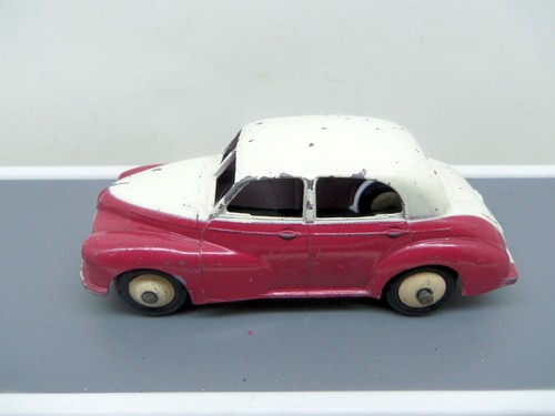 Dinky Toys 159 Morris Oxford Two Tone Series - Cream & Cerise lower body - RARE