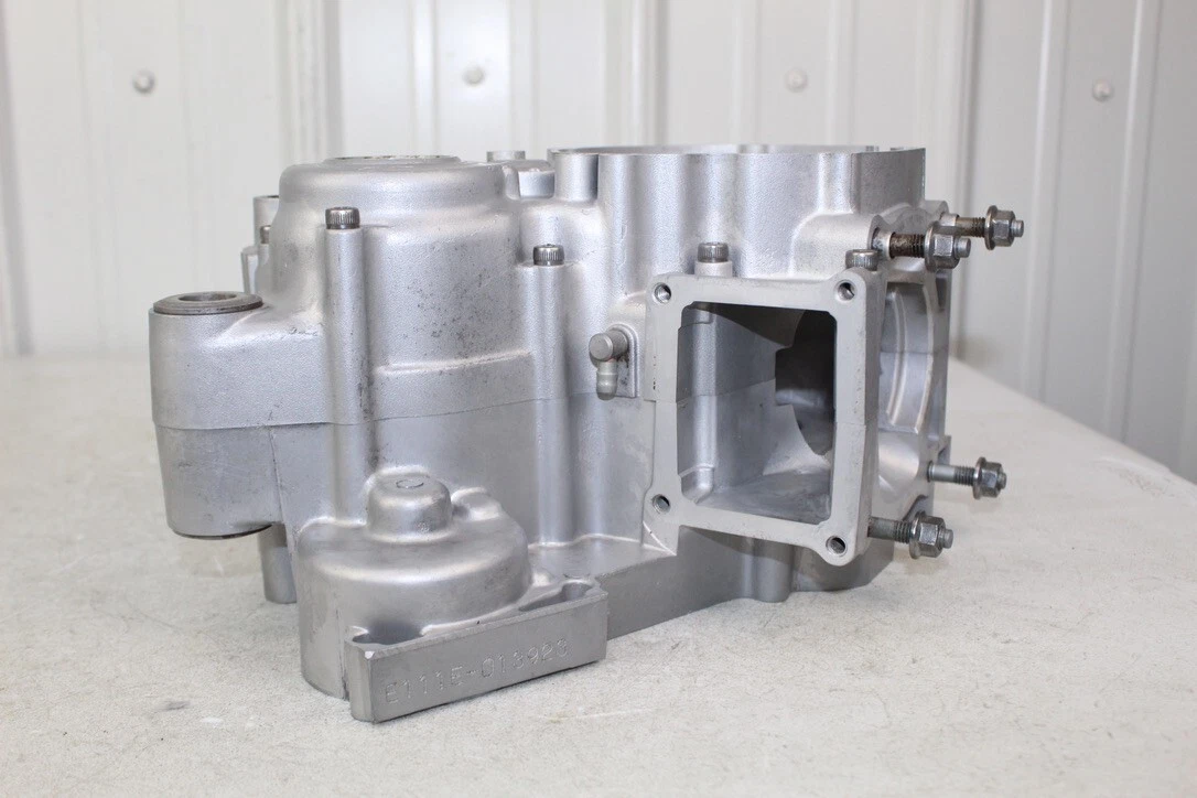 2001 Yamaha YZ125 OEM Crankcases Left Right Engine Case