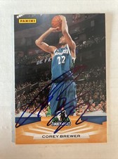 2009 Panini Corey Brewer Autographed Card Minnesota Timberwolves #212 CB1286