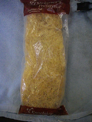 Moss -Designers Preference - Excelsior  4 oz -Natural wood fibers