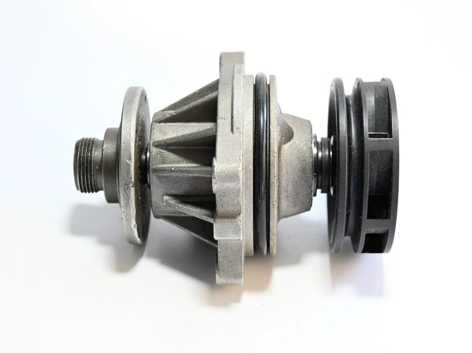 Bomba de agua motor PARA 91-05 BMW 325CI 328CI 525I 530I M3 X3 X5 Z3 Z4 11511433828 Foto 2 de 4