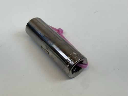 Craftsman G2D-45838 9/16in. 3/8 Drive 6pt Deep SAE Socket, Dual-marked, USA Pink - Picture 2 of 5