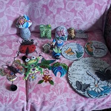 huge lot Living Outdoors Garden Decor Lot Metal Resin Butterflies Frogs Gnomes