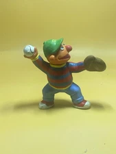 Vintage MUPPETS Inc. Applause ERNIE Playing Baseball Figure