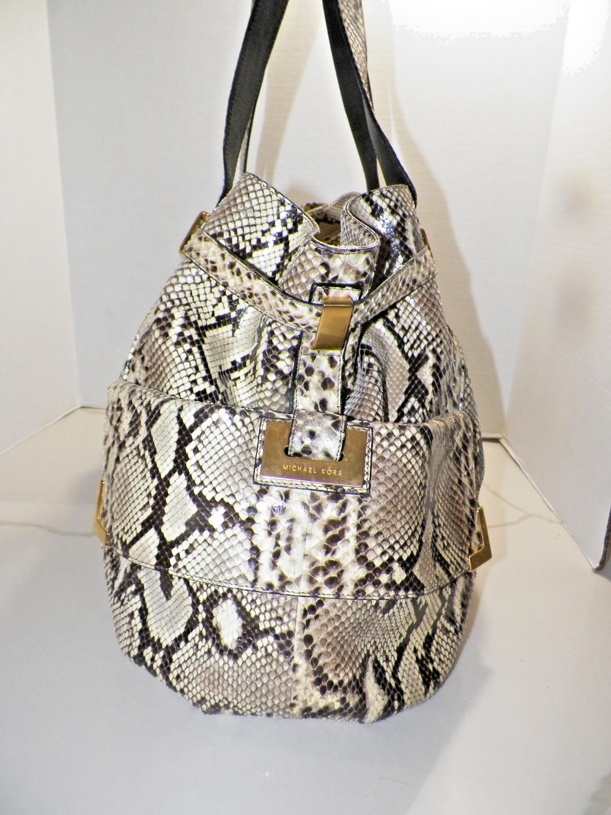 MICHAEL KORS COLLECTION GIA LARGE PYTHON SNAKESKI… - image 20