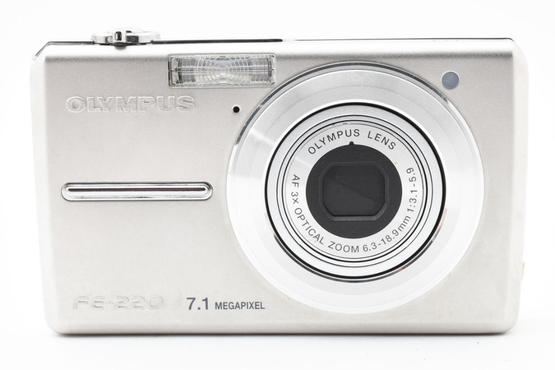 OLYMPUS CAMEDIA FE-220 in good condition, compact, with box, Only 
