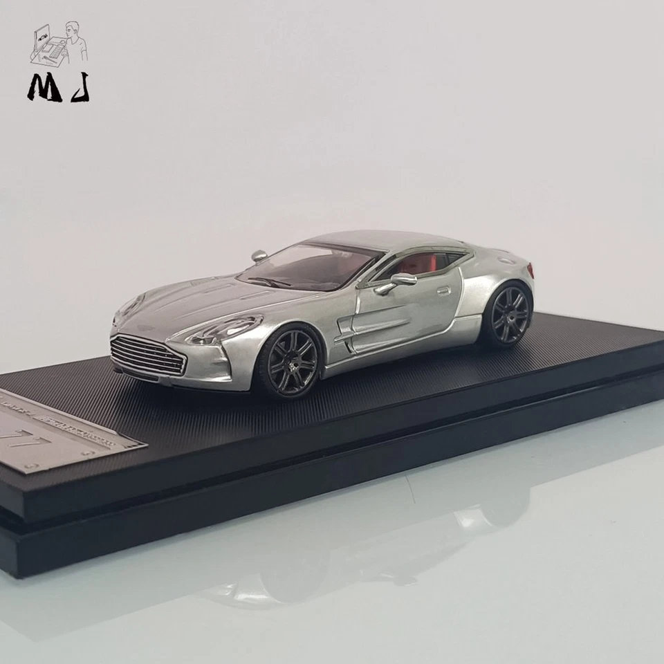 MJ 1:64 Aston Martin ONE77 Diecast Toys Models Miniature Hobby Collection Gifts - Immagine 2 di 4