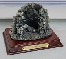 Tudor Mint Myth & Magic Dark Secrets Pewter Wizard Figurine #6201