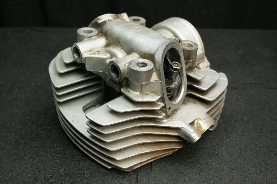 Yamaha Virago XV750 1991 OEM conjunto de culata trasera 3AL-11102-00 P2726 Foto 4 de 4