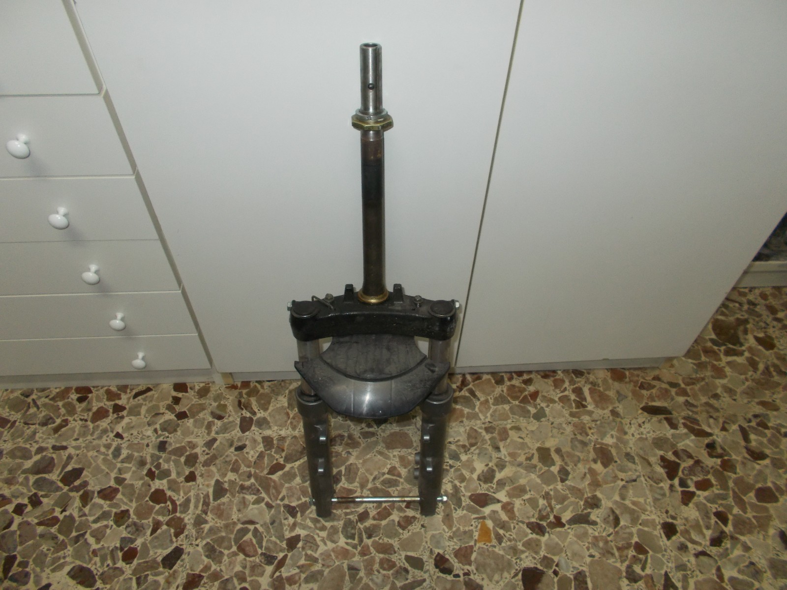 Picture 1 of 3