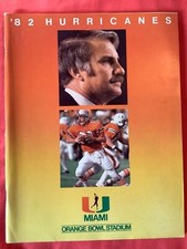 MIAMI HURRICANES FOOTBALL 1982 MEDIA GUIDE JIM KELLY HOWARD SCHNELLENBERGER