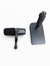 Shure MV7 Plus USB-C XLR Dynamic Podcast Streaming Studio Microphone Black