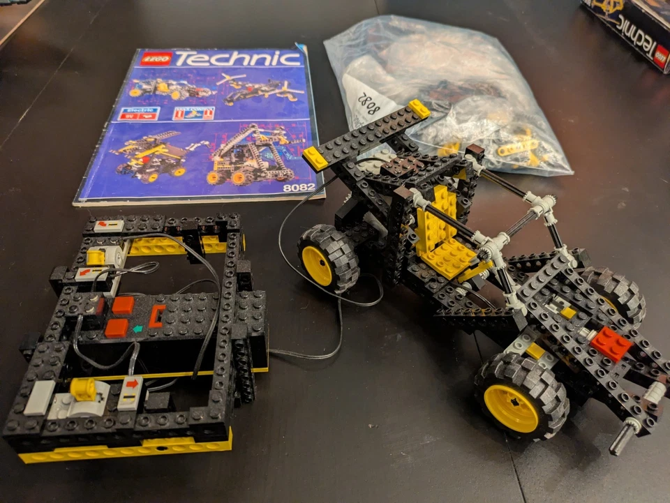 LEGO 8082, photo 1 of 5