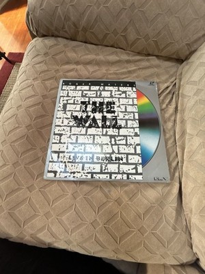 Lot of 12 LaserDiscs-Pulp Fiction,  Shawshank Redemption, & Wall Live Berlin