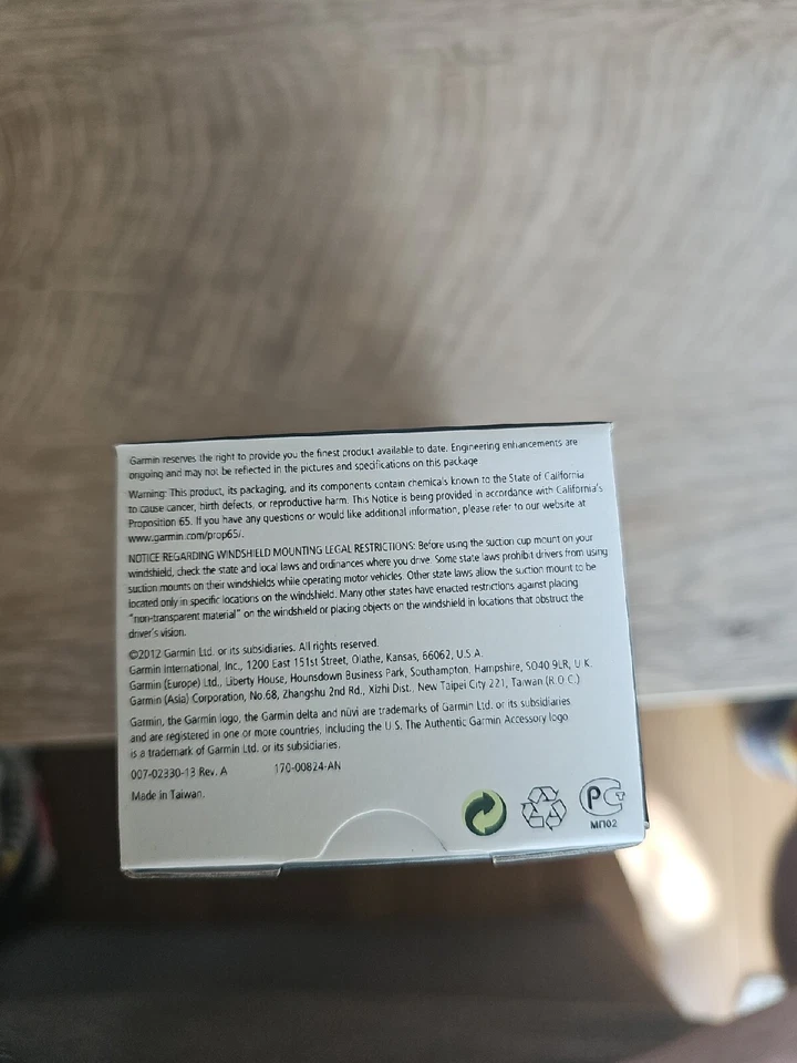 Genuine Original Garmin Nuvi 25x5 Window Suction Cup Mount - Image 4 of 4