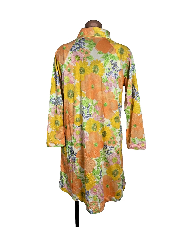 Conjunto Camisón Vintage Años 70 LORRAINE Floral Peignoir Bata Nylon Psicodélico RARO talla S Foto 2 de 4